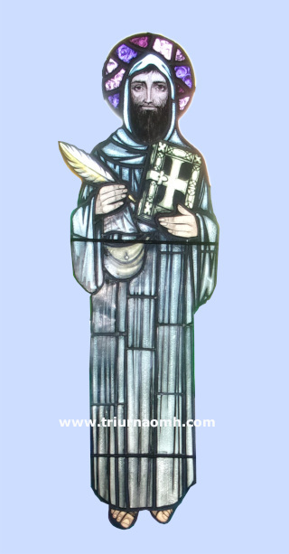 Saint Colmcille stain glass image of saint
